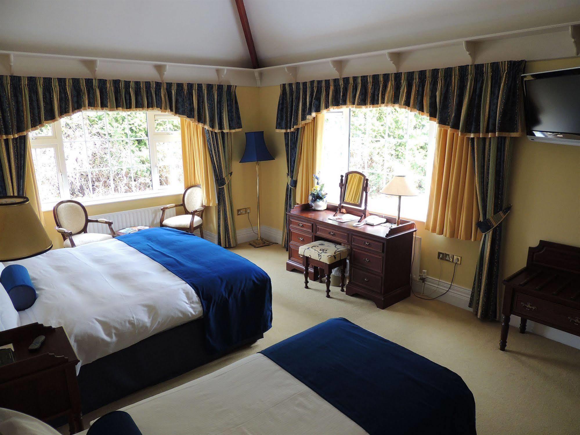 Killeen House Hotel 킬라니 외부 사진